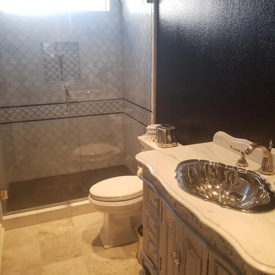 Professional plumbing work and bathroom remodeling in Dundee